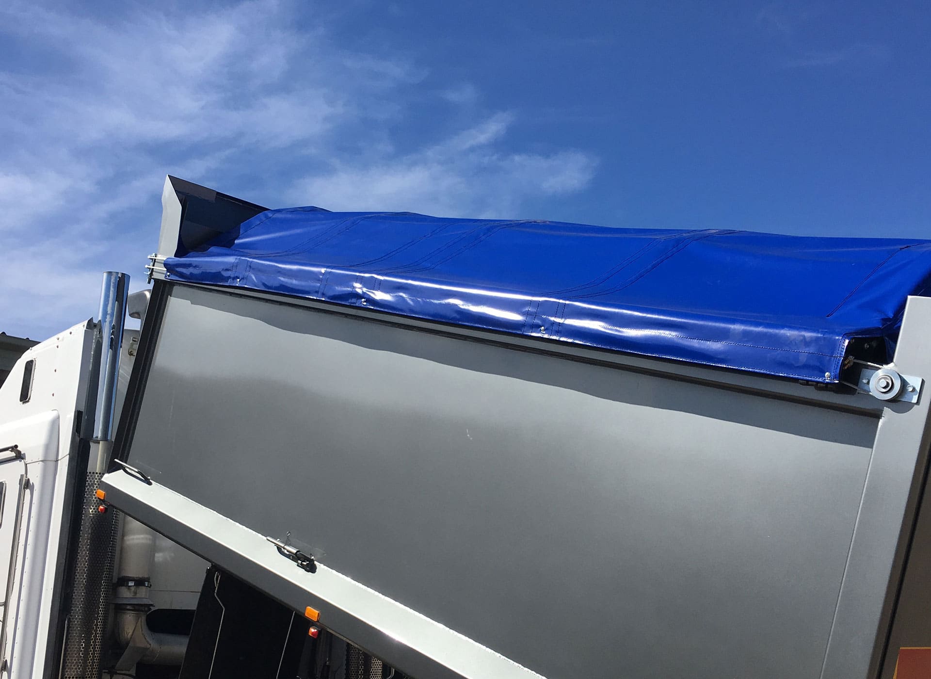 Retractable TRUCK TARPS for Dump Trucks & Semi